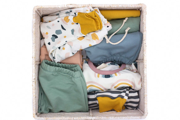 Outlet - Buscando a Olivia